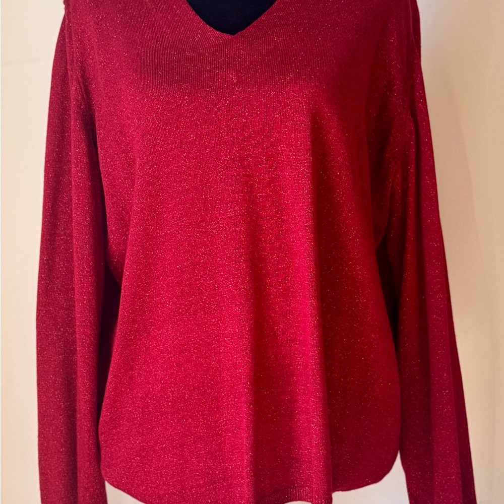 Elegant Red Women's Sweater